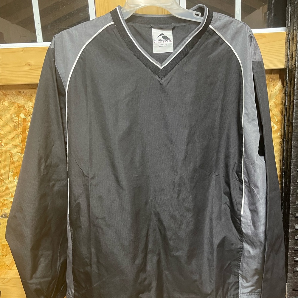 New no tag Augusta Sportswear windbreaker Adult size XL, chest 28,